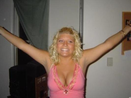 15P Many pretty amateur teens undressing and posing sexy