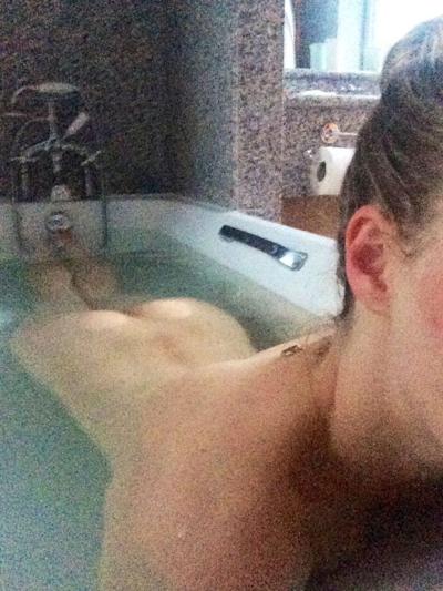22P Amanda Seyfried icloud nude Leak