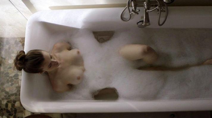 9P Ashlynn Yennie Nude Photos