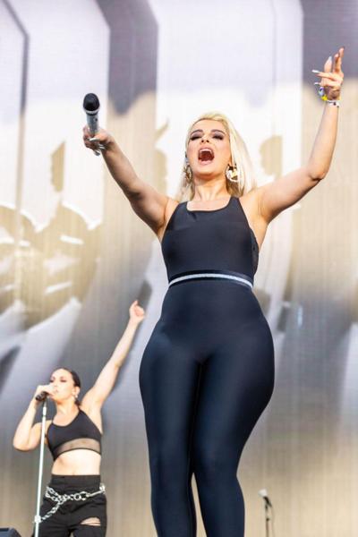 4P Bebe Rexha Erotic