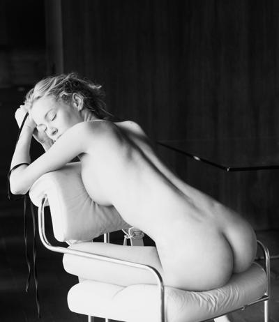 12P Nude Photos of Bryana Holly