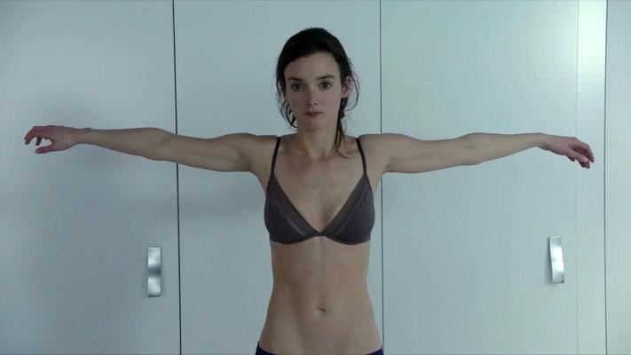 6P Nude Pics of Charlotte Le Bon