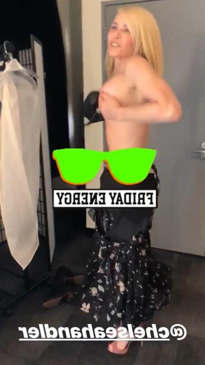 4P Chelsea Handler Topless