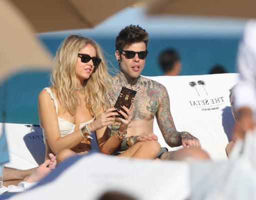 23P Chiara Ferragni Nip Slip Photos