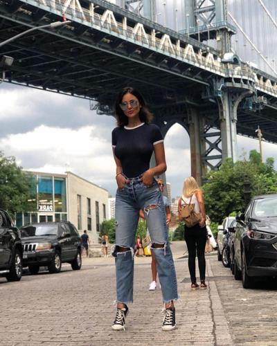 17P Eiza González Erotic