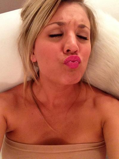 8P Kaley Cuoco nude photos
