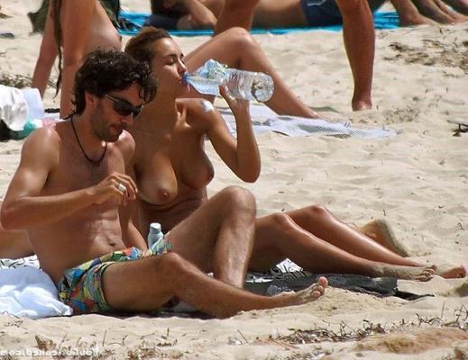 5P Megan Montaner topless pics
