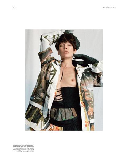6P Milla Jovovich Topless Photos