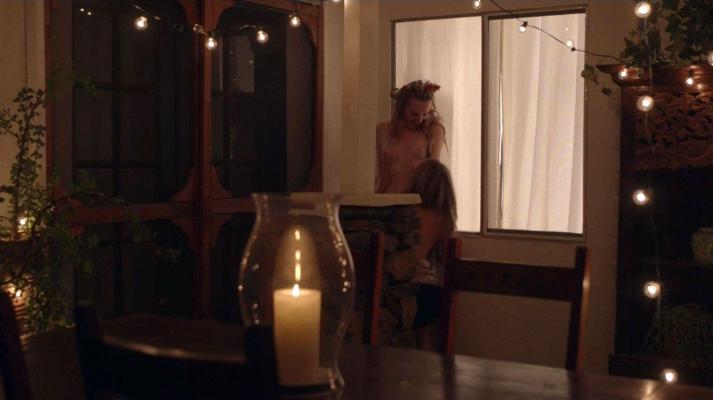 7P Victoria Levine and Nika Khitrova Nude Photos