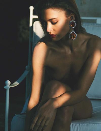 7P Rianne Haspels Nude Photos