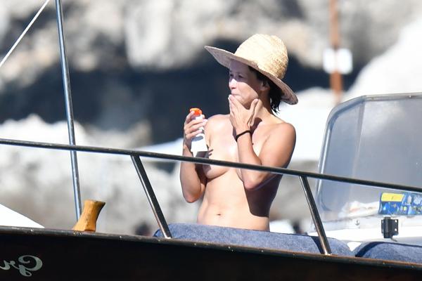 8P Topless Photos of Sophie Marceau