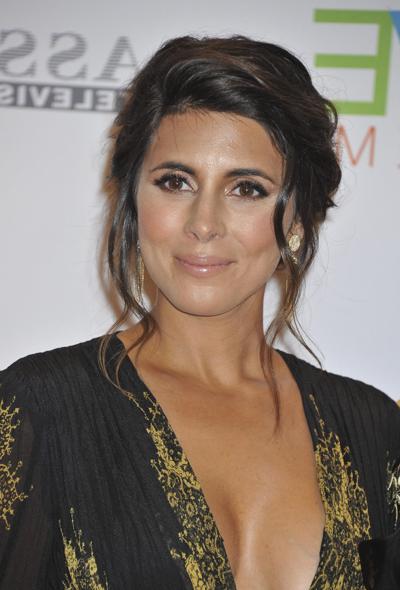 9P Jamie-Lynn Sigler Looks Exotic And Erotic