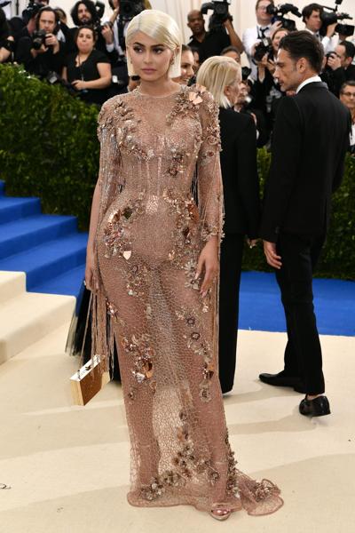 11P Kylie Jenner See-Through Dress Pics