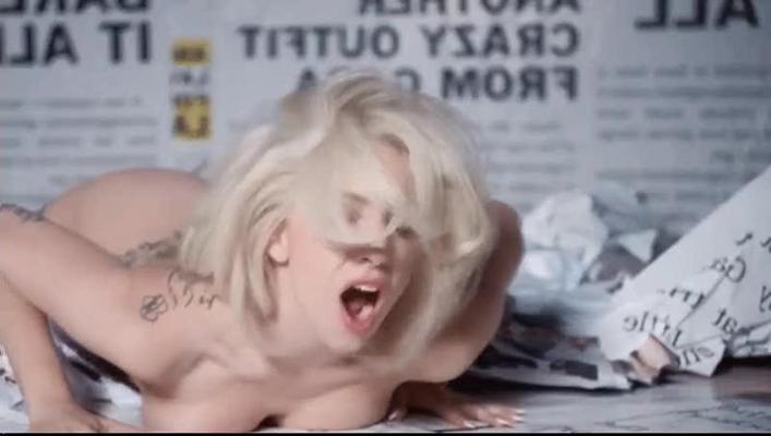 5P Nude pics and gif of Lady Gaga
