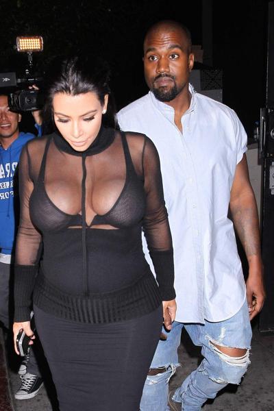 4P Kim Kardashian See-Through pics