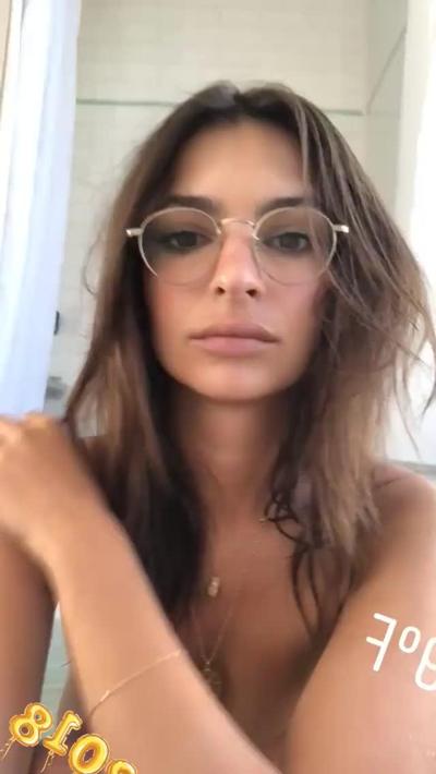 6P Emily Ratajkowski Nude