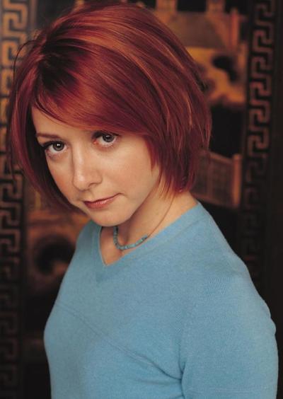 25P Alyson Hannigan Fit As Fuck