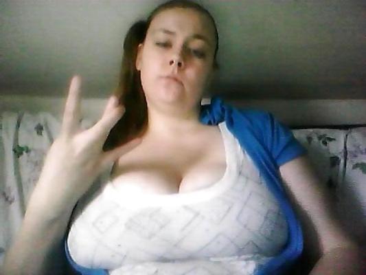 14P BigWhite Ghetto Chick Tits