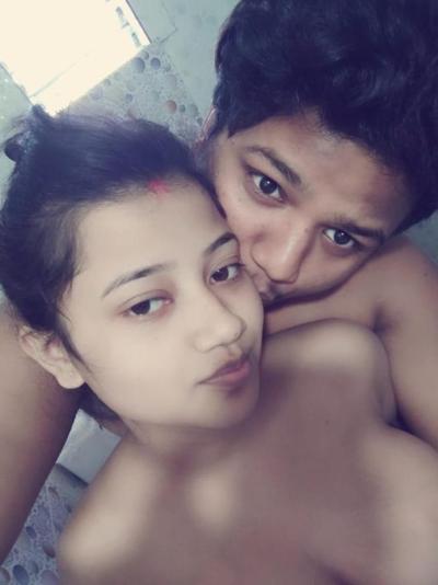 13P Chubby desi girl leaked by bf