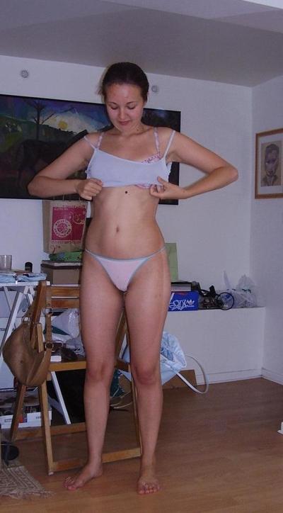 25P Web Slut Erika