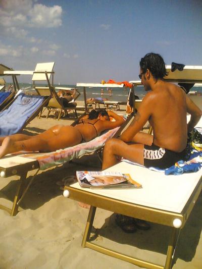 13P Cadid Arsch, italienischer Strand 2