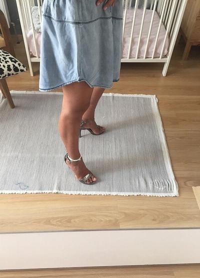 24P Mujeres turcas exhibiendo sus cuerpos sexys vestidas