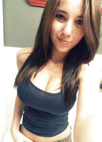 22P Very Pretty Busty teen