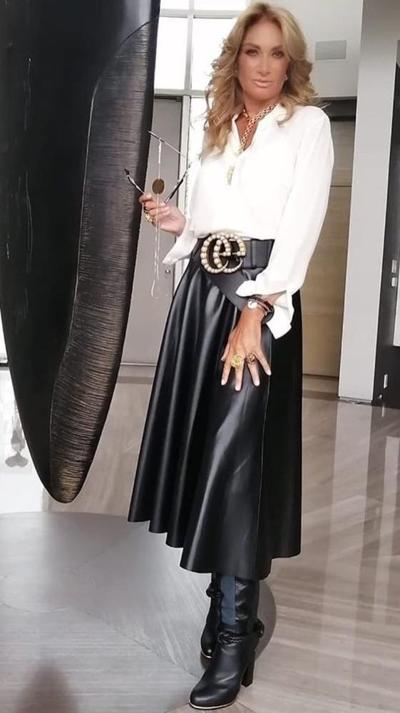 25P Female Celebrity Boots &amp; Leather - Adela Micha
