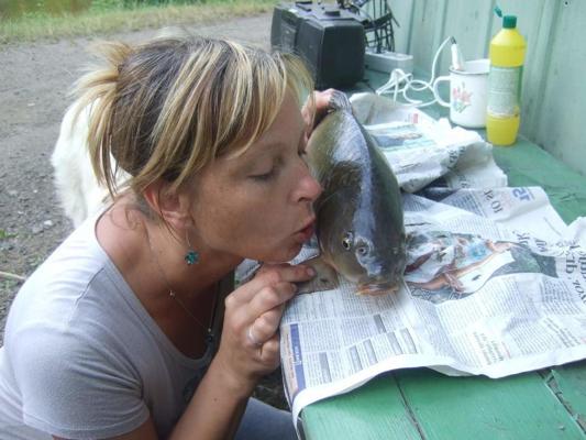22P Eastern European Skinny Dipping Milf