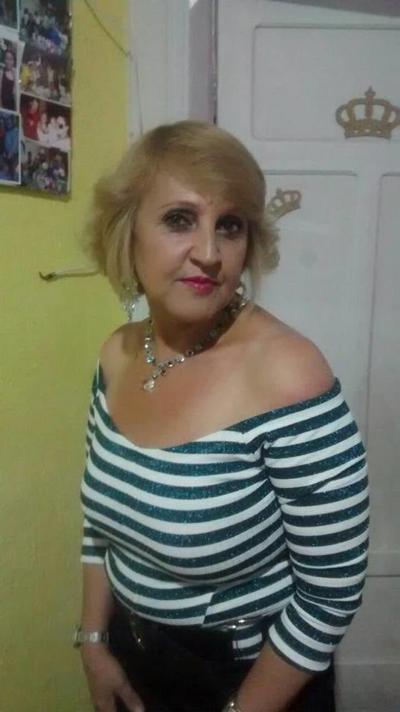 17P Non nude but sexy granny