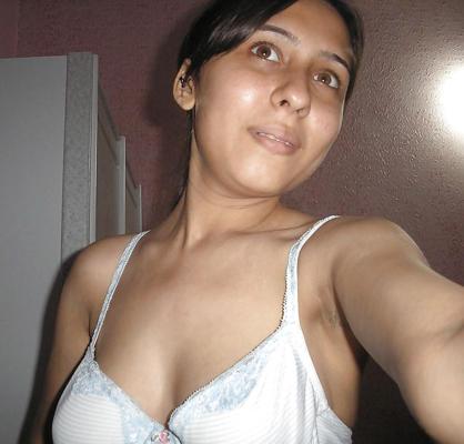 25P Indian amateur strips