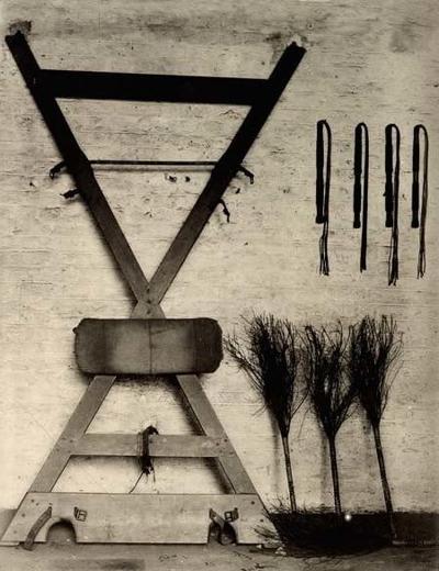 25P Mobilier BDSM