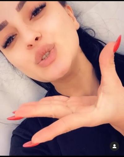 15P Glamour models 11