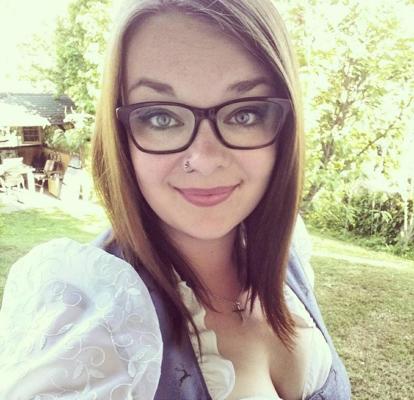 20P Sexy Dirndl Girls 393