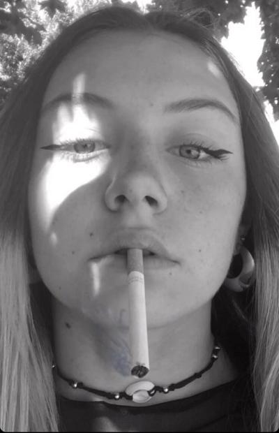 6P French teen blond