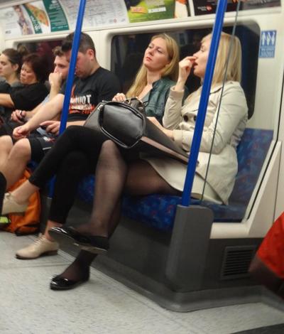 25P Street Pantyhose - London Office Cunt