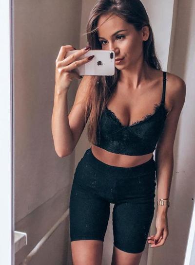 10P polish young brunette Karolina