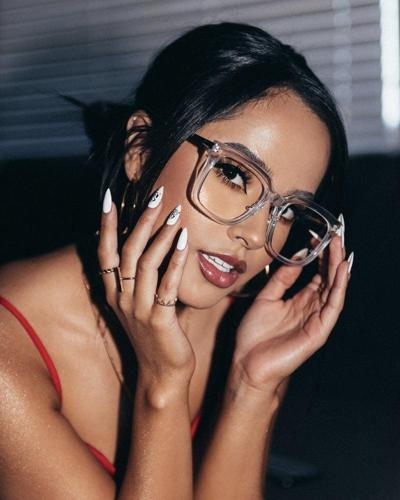 18P Gorgeous Becky G