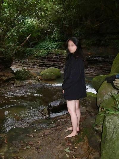 15P Chinese wife exposure outdoor