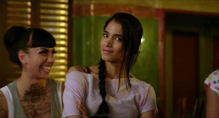 25P cute Sofia Boutella