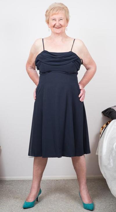 5P Britische Oma Sandy