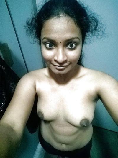 12P Topless selfies tamil kerala young girlfreind