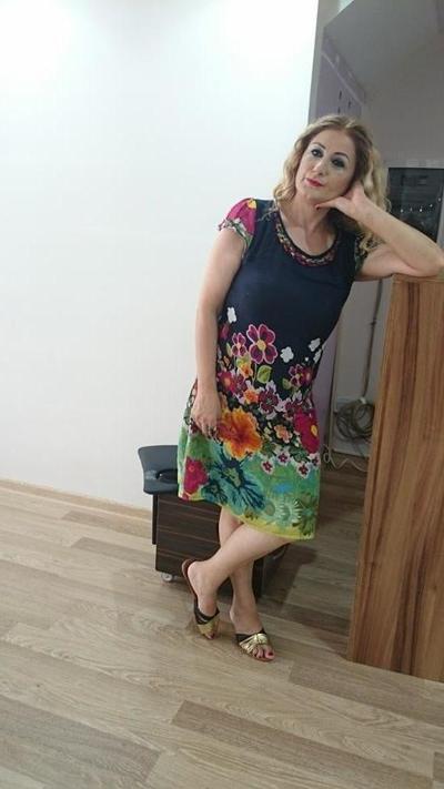 25P Turkish MILFS Mom Sexy Amateur Mature Turkey