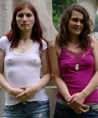 25P Braless is best. Sluts show off their pokie nipples.