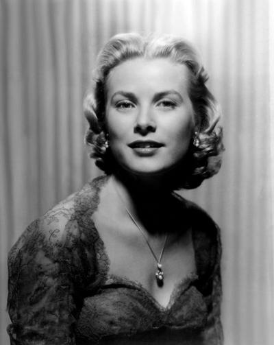 25P Tetas de celebridades - Grace Kelly