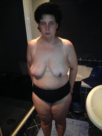 25P exposed wife