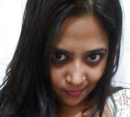 17P indian wife showing her big natural boobs