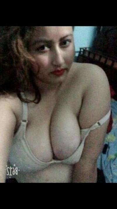 12P Desi Hot Bhabhi
