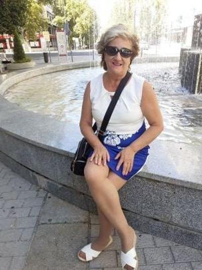 12P 63-jährige Oma, was denkst du über sie?
