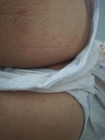 5P Friend ass... Would you play with her?